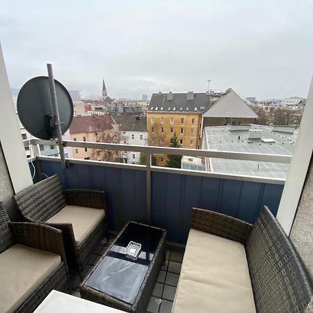 Moderne Wohnung Naehe Hauptbahnhof Linz Buitenkant foto
